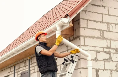 Pose et remplacement de gouttières aux Villettes